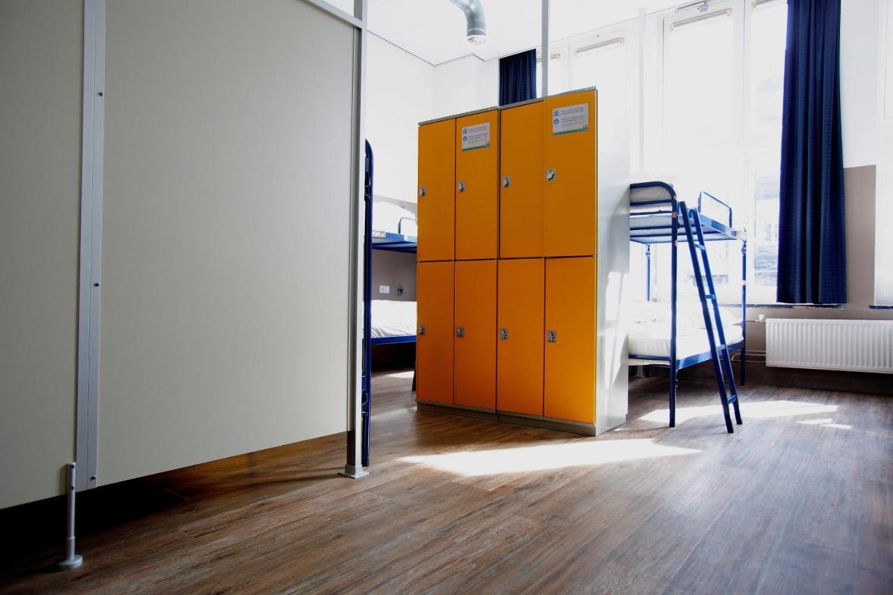 Bed in een Slaapzaal voor Vrouwen - 18 Bedden